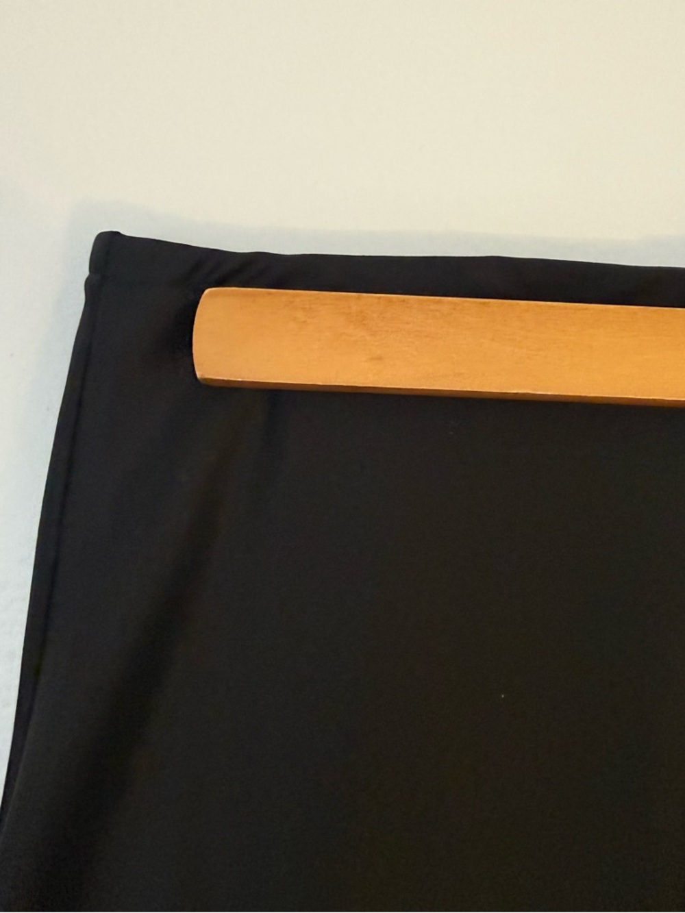 Reformation Gale Satin Mid Rise Bias Pant Black - Picture 4 of 5